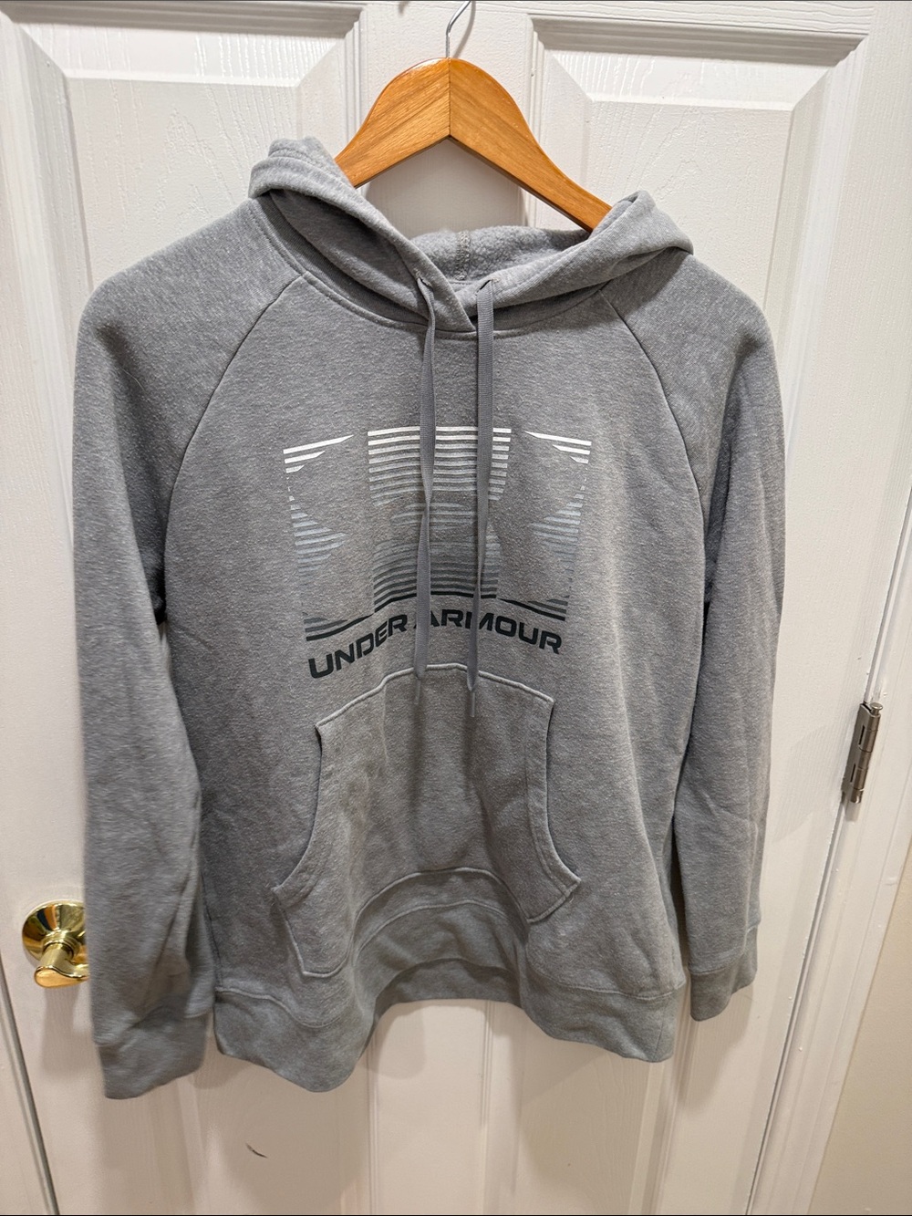 Under Armour Women’s Light Gray Pullover Hoodie with Logo